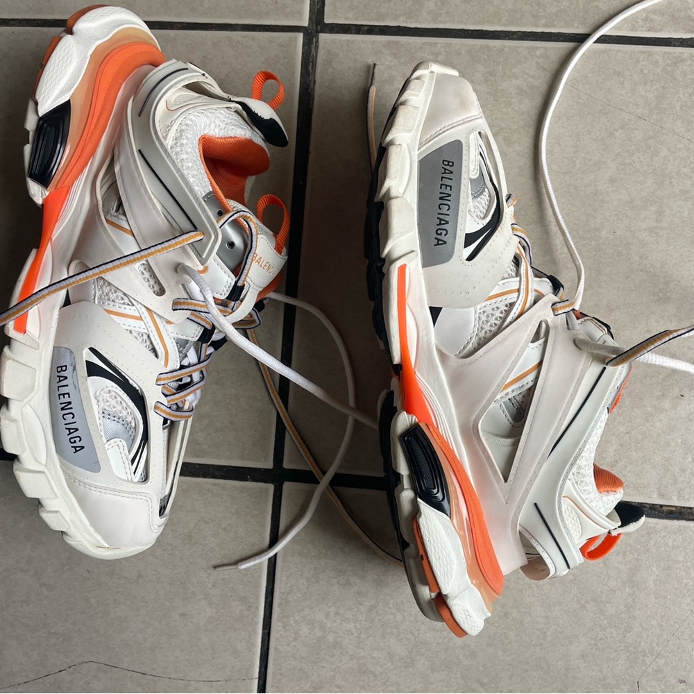 Balenciaga Track Sneakers White Orange β
Authentic Designer Runner (EU 42/ US9) - Picture 7 of 8